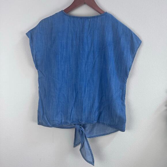 Talbots Women's V-Neck Cap Sleeve Denim Casual Button Up Shirt Blue Size Small - Picture 3 of 8